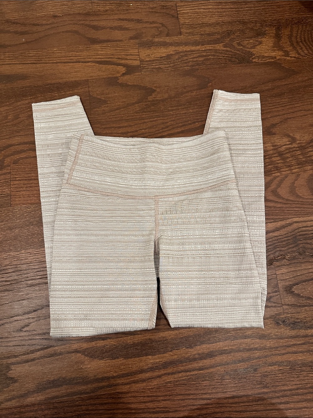 Athleta Beige Textured Leggings yoga pants